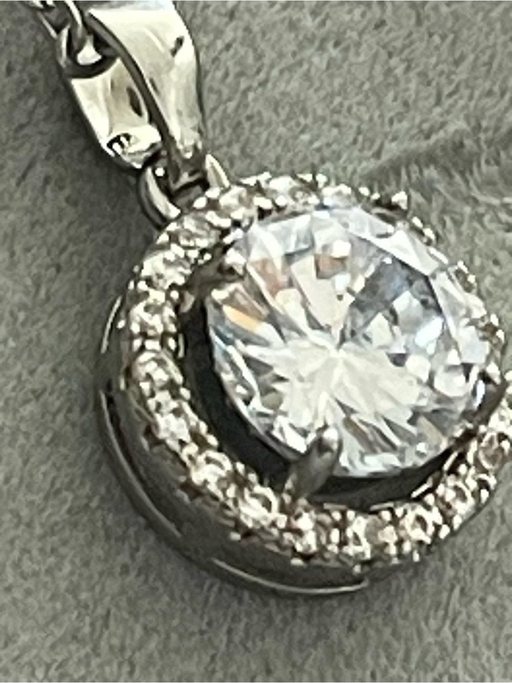 Sterling Silver Moissanite Halo Pendant Necklace Jewelry - Picture 4 of 8